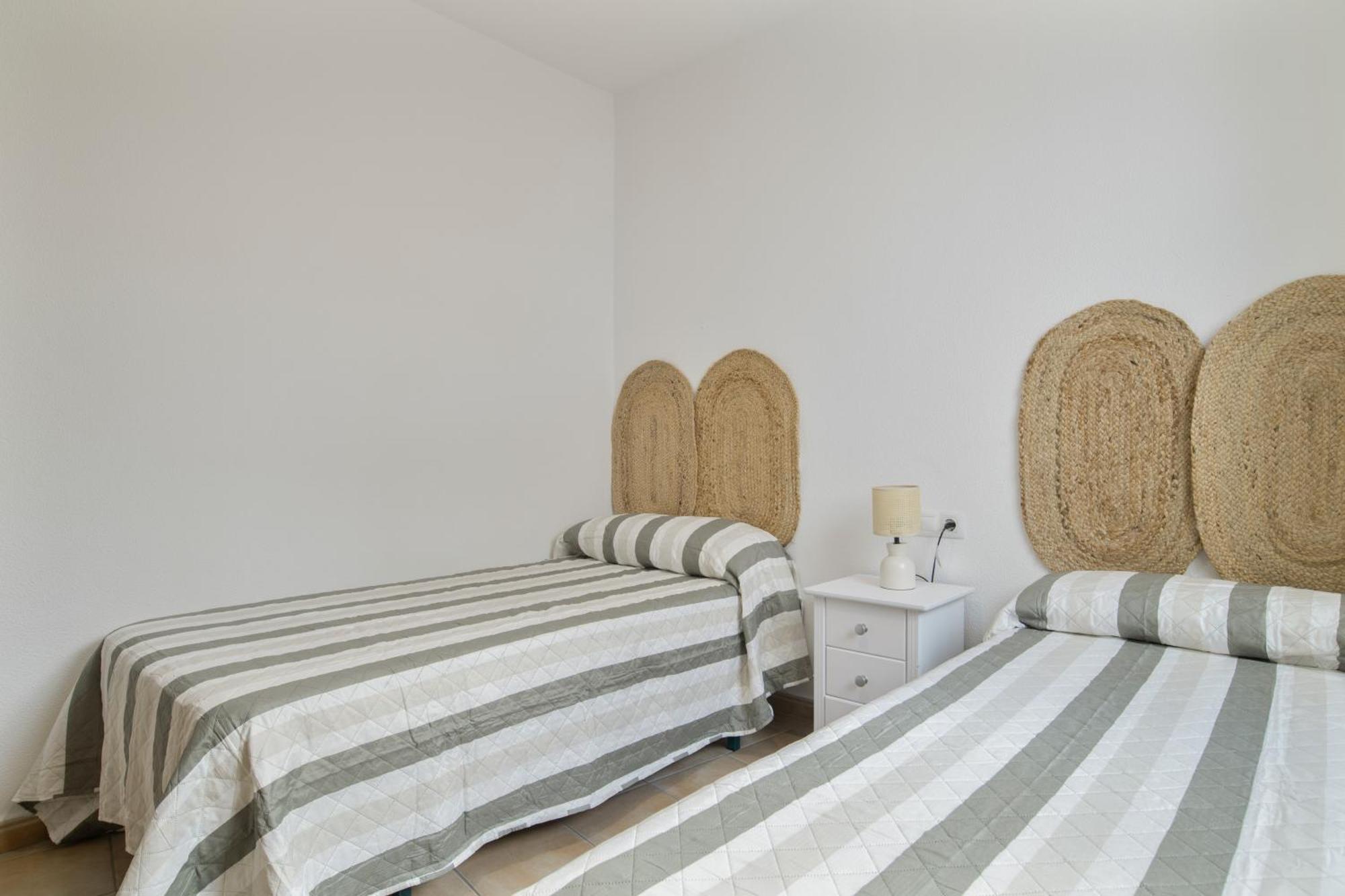 Apartamento Perez Zara 4 Conil De La Frontera Exteriör bild